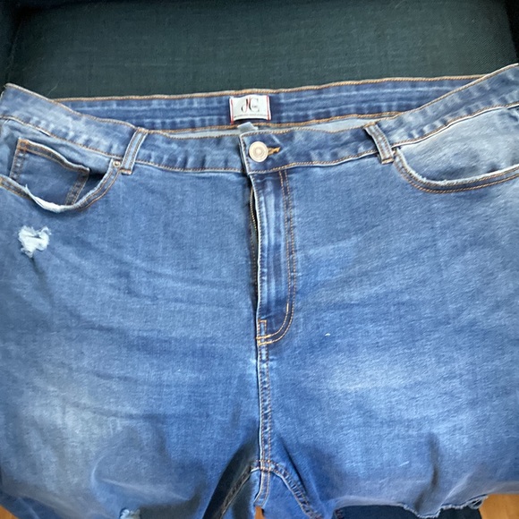 🪄NWOT DENIM JEANS by Pennington - Picture 5 of 7